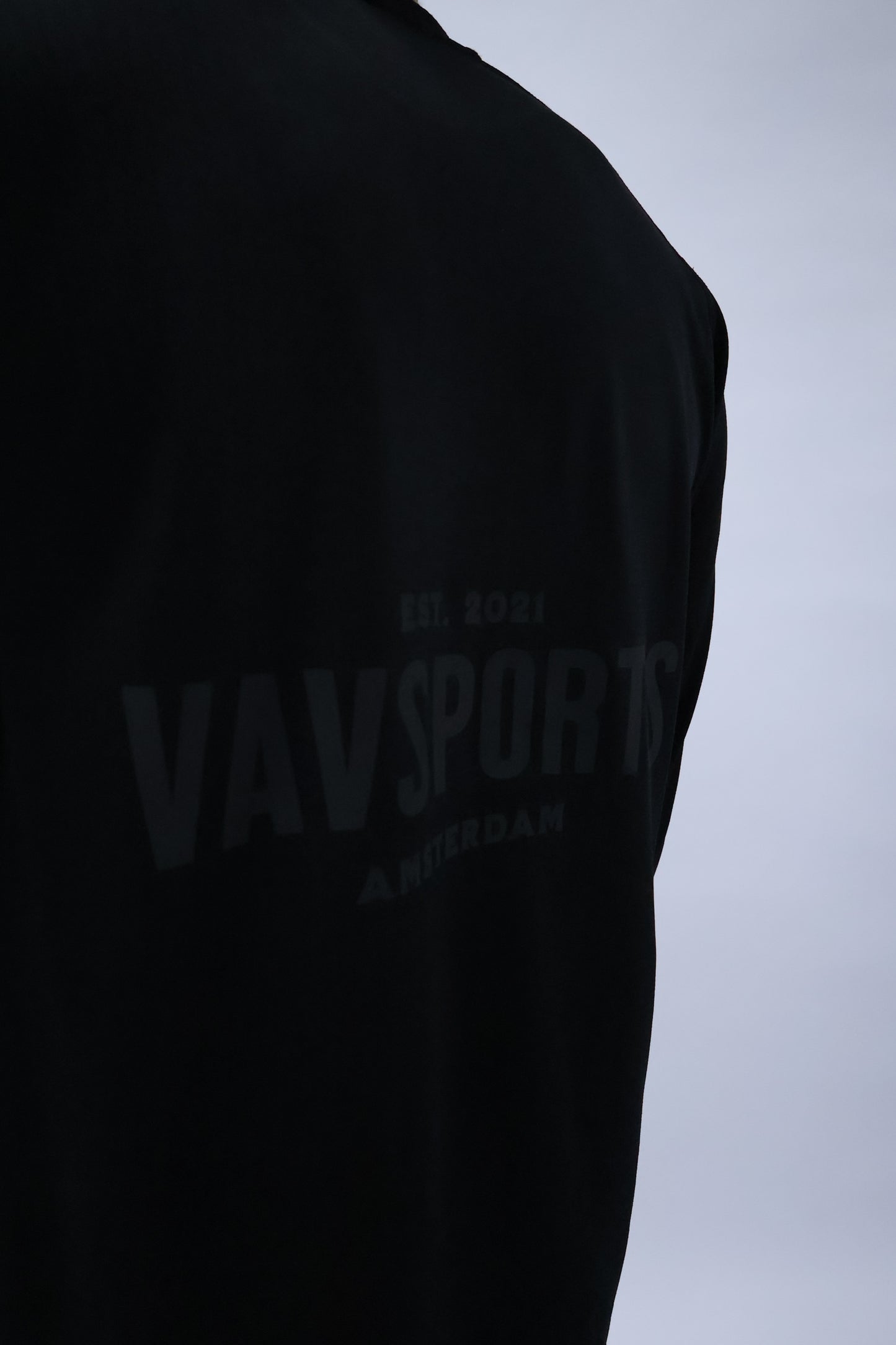 HYBRID LONG SLEEVE T-SHIRT