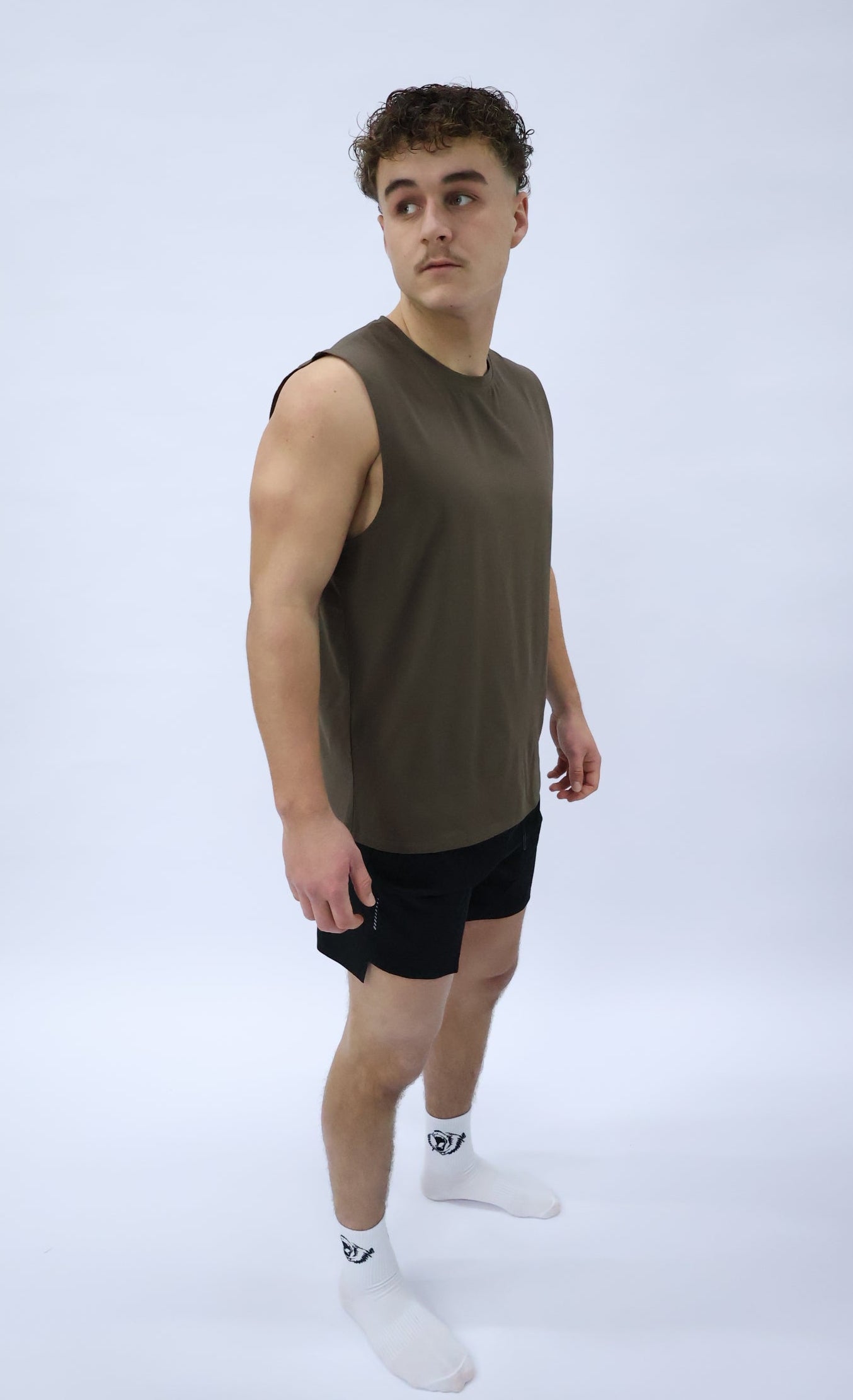 HYBRID OVERSIZED TANK