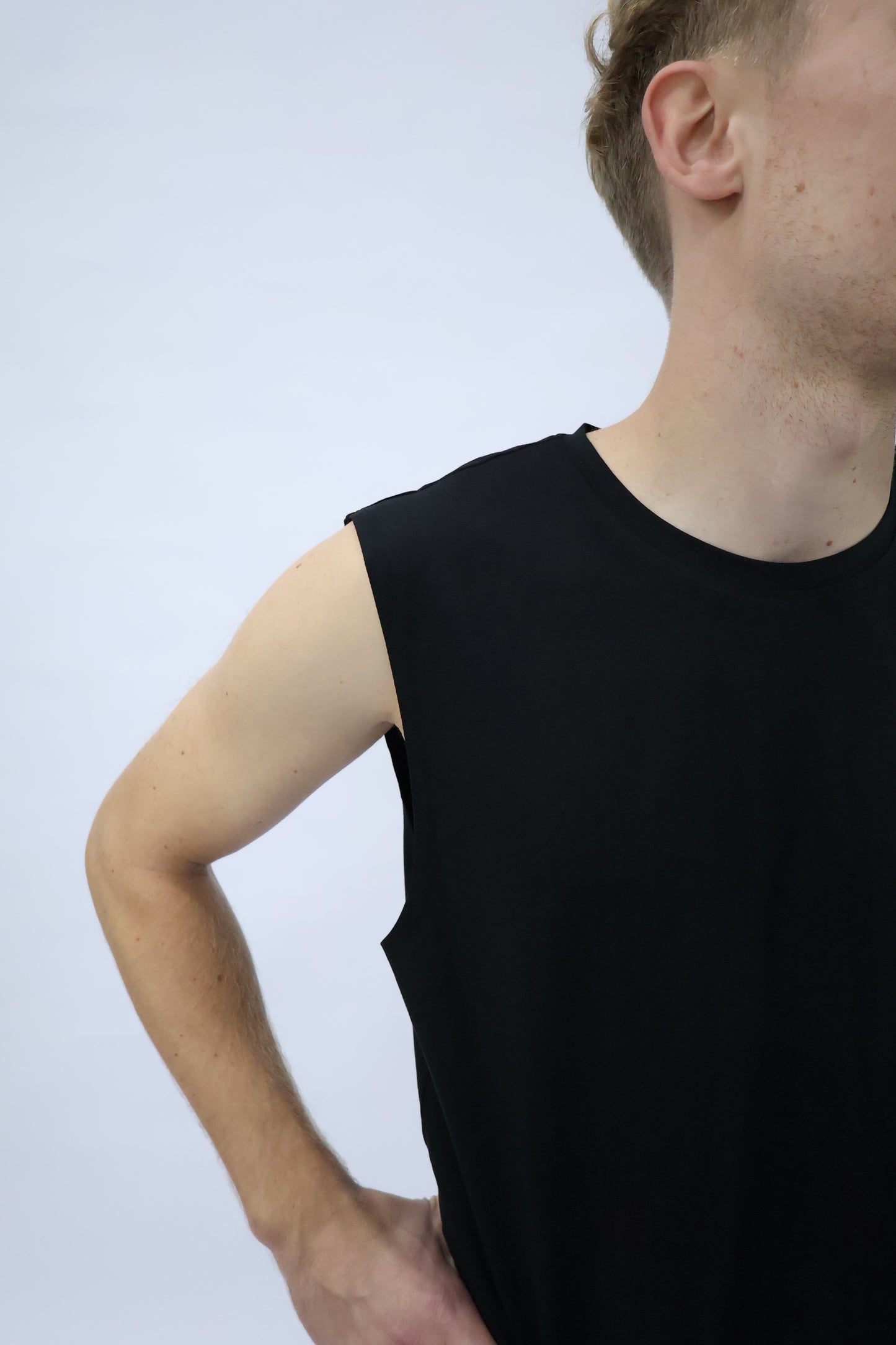 HYBRID OVERSIZED TANK