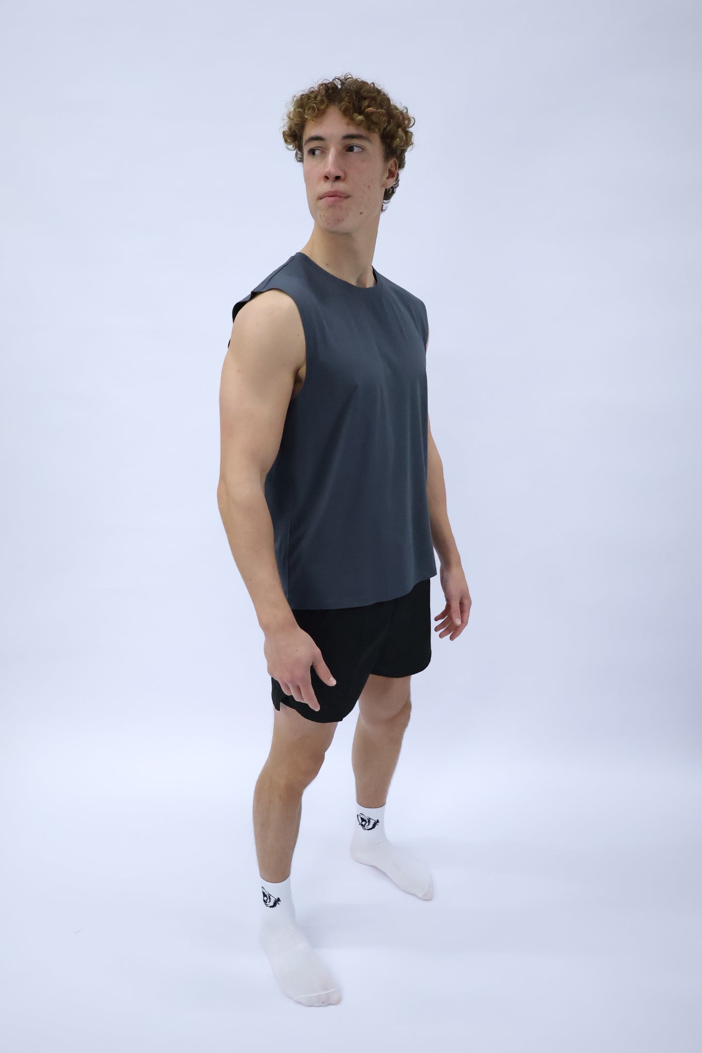 HYBRID OVERSIZED TANK