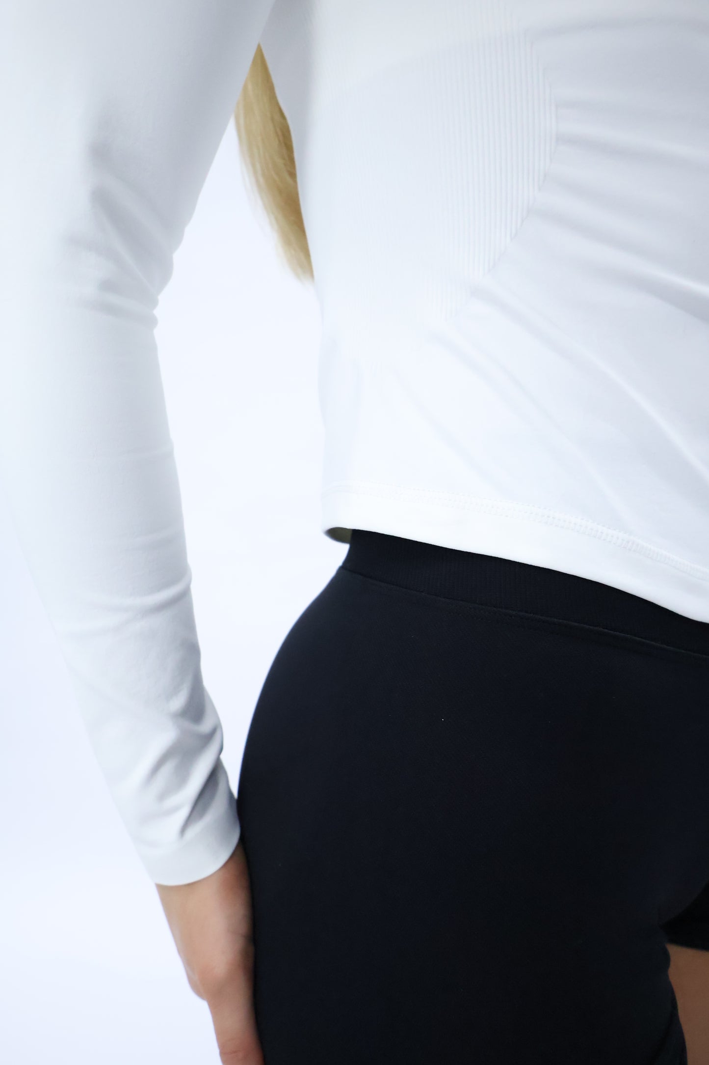 ARDOR LONG SLEEVE ZIP JACKET